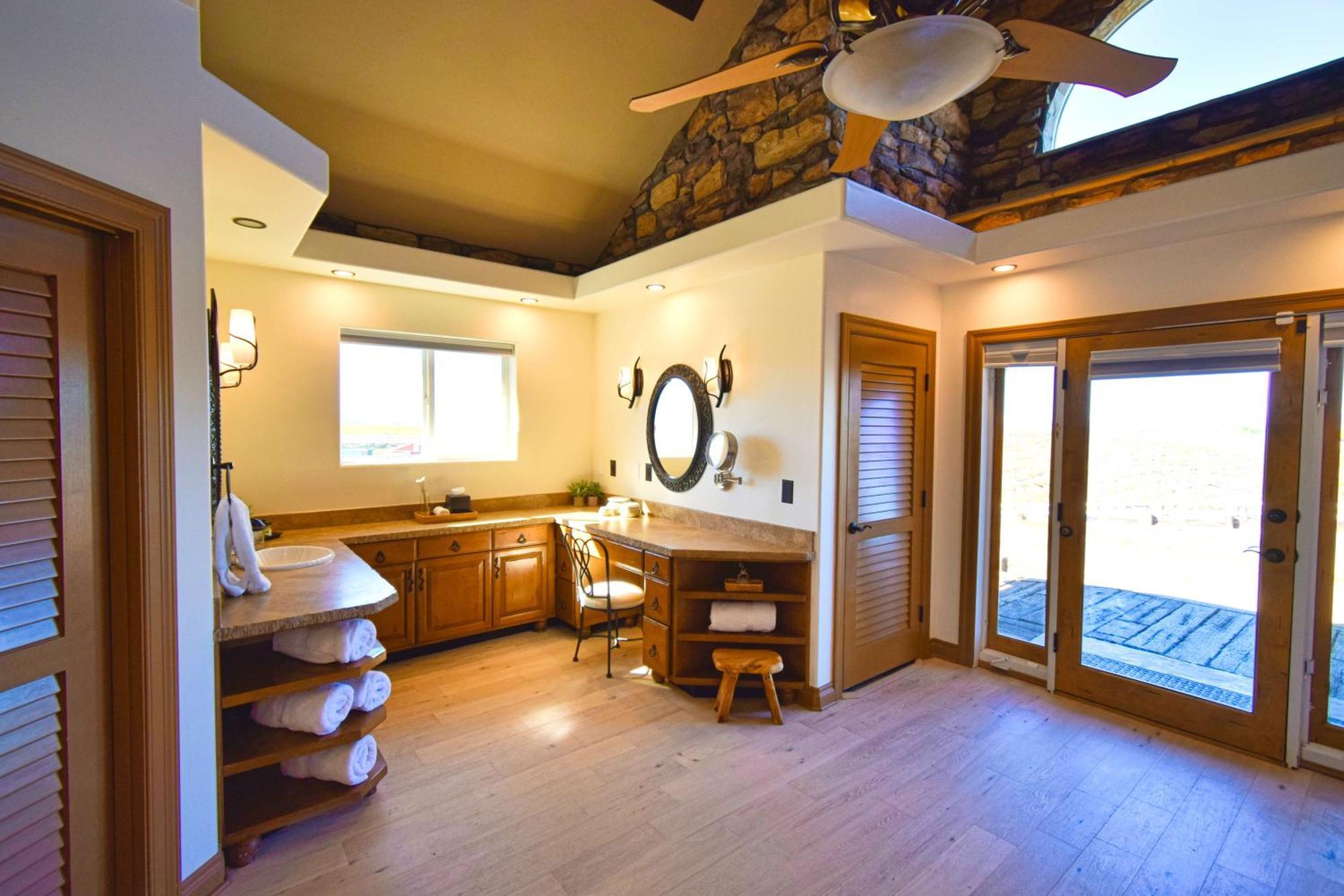 ホテル Peppertree Lane Ranch -- Seven-Acre Ranch In The Heart Of Wine Country テメキュラ エクステリア 写真